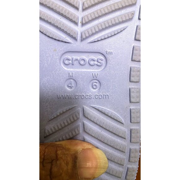 Crocs Women's Lavender Purple Cozy Lined Sandals M4/W6 - Picture 6 of 6
